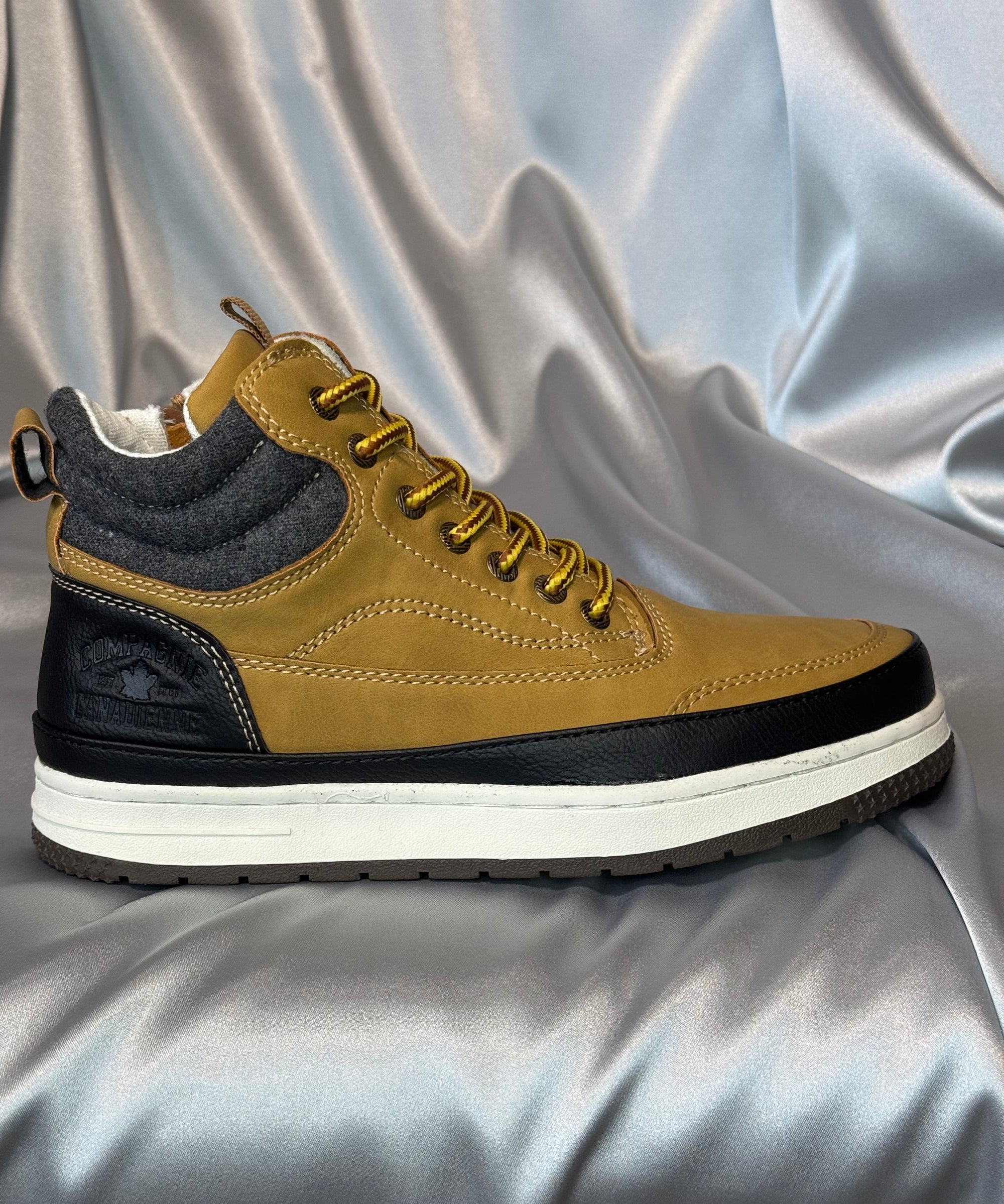 Чоловічі черевики Compagnie Canadienne Rupert Junior Camel Pck12 - коричневі з чорною вставкою, європейський бренд.