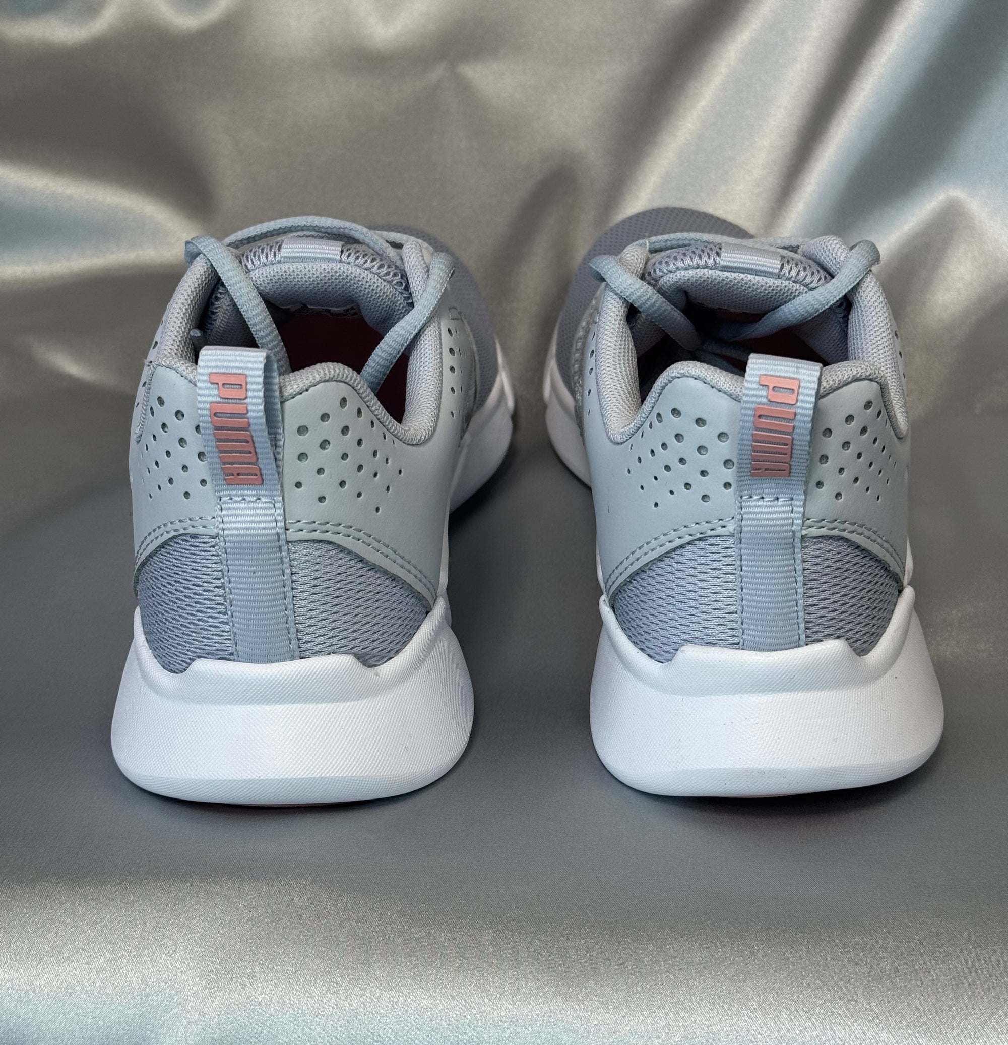 Жіночі спортивні кросівки Puma Interflex Modern сірі, європейський бренд.