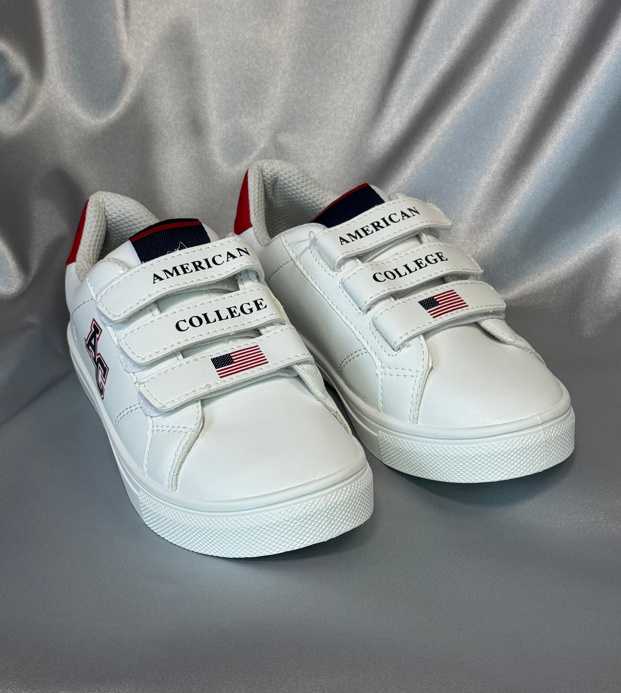 Дитячі кросівки American College Original Kids -White білі з червоною вставкою, європейський бренд.