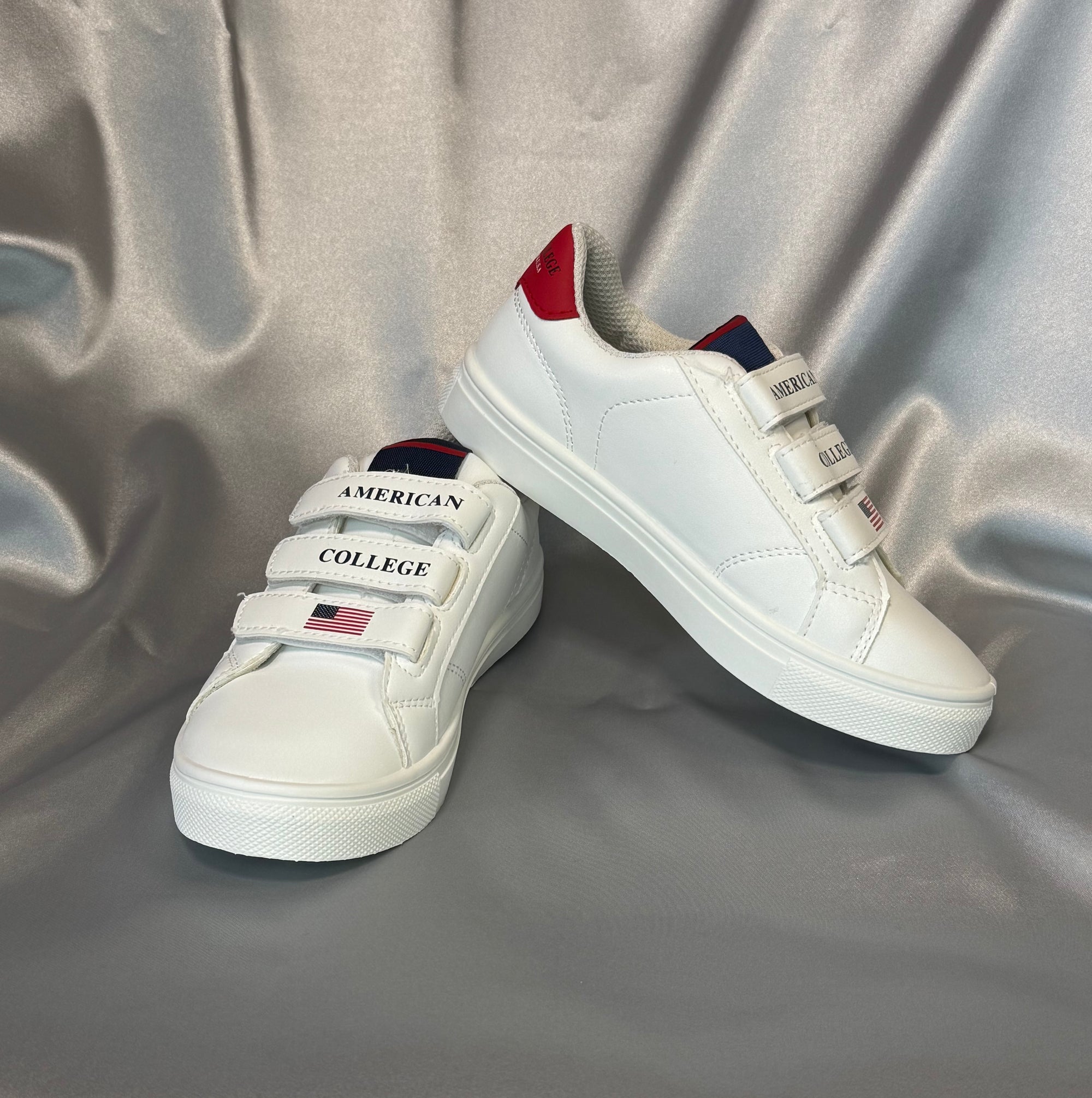 Дитячі кросівки American College Original Kids -White білі з червоною вставкою, європейський бренд.