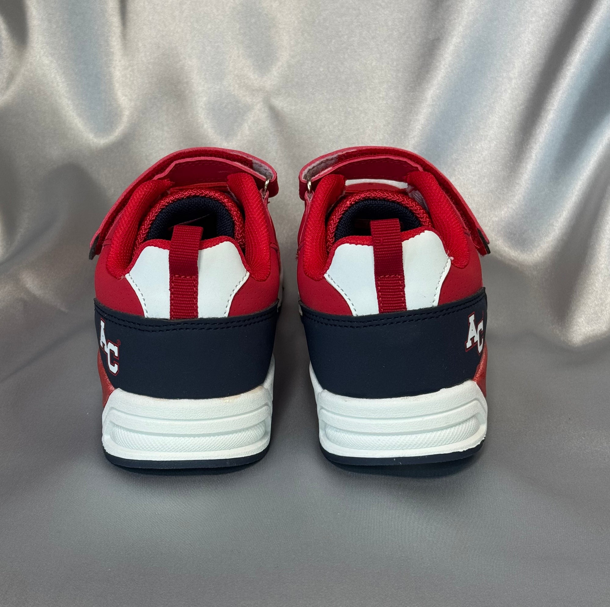 Дитячі кросівки American College Wrangler Kids -Red  червоні з синім акцентом, європейський бренд.