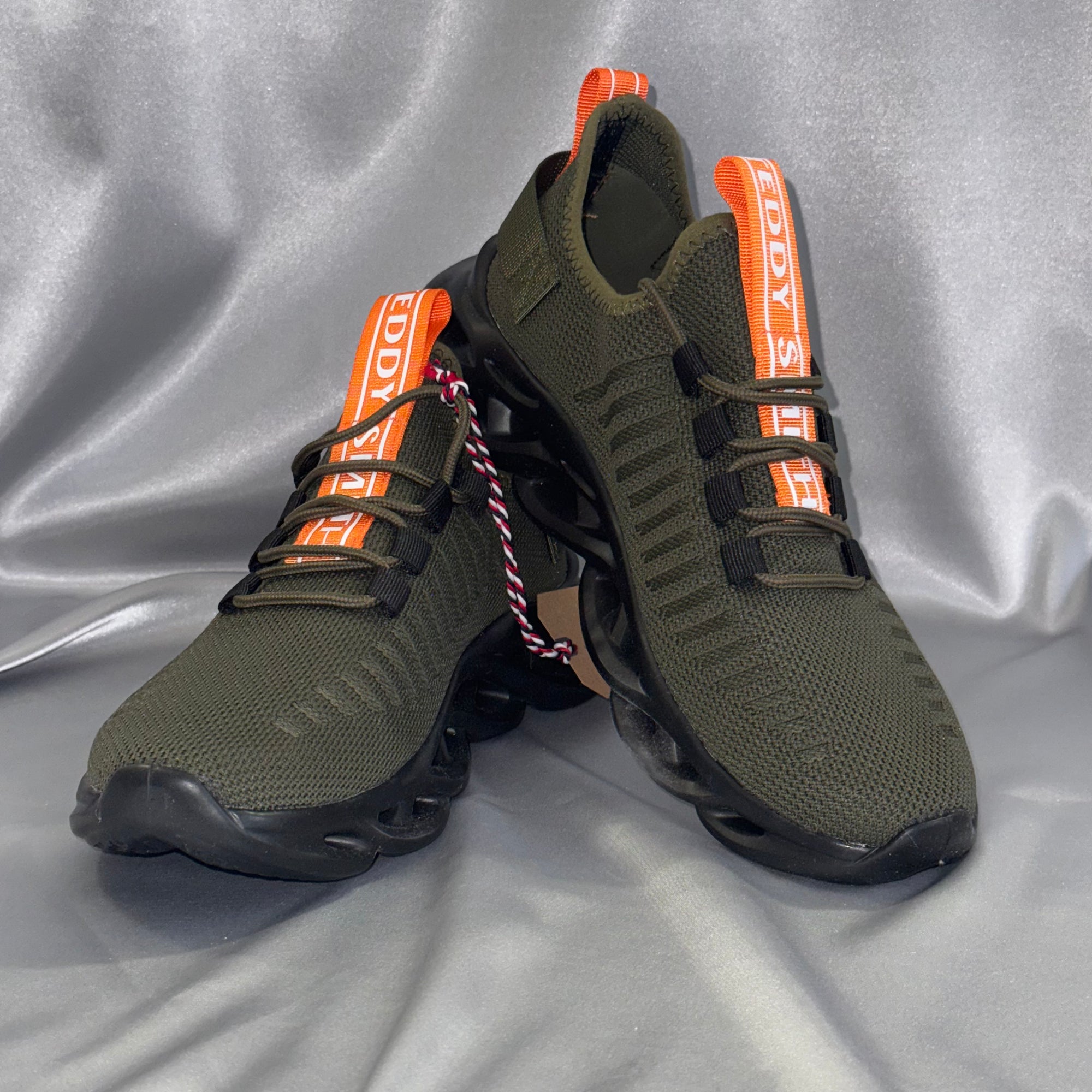 Чоловічі кросівки Teddy Smith Z.Tex.Kaki - хакі кольору з помаранчевими акцентами, європейський бренд.