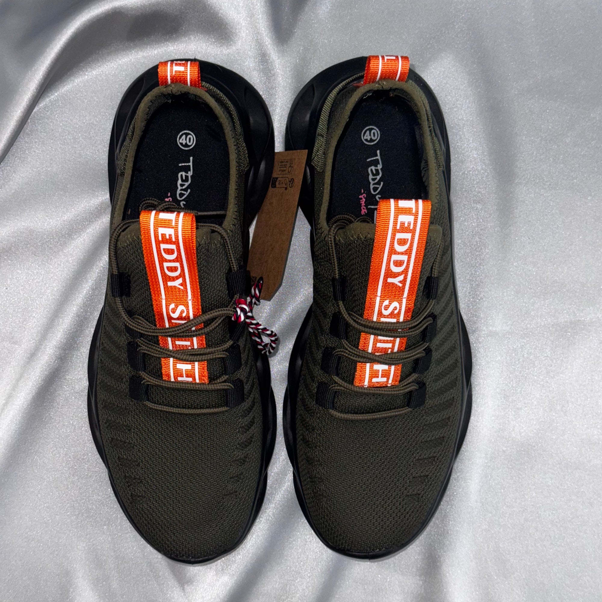 Чоловічі кросівки Teddy Smith Z.Tex.Kaki - хакі кольору з помаранчевими акцентами, європейський бренд.