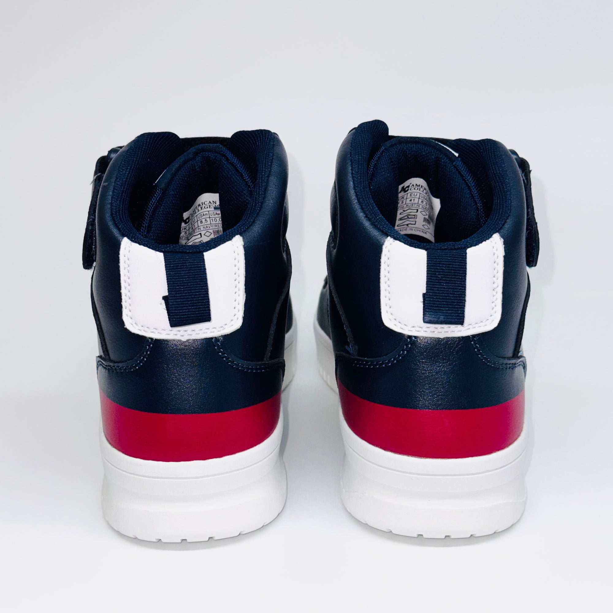 Чоловічі кросівки American College AUSTIN MEN NAVY  темно-синього кольору з червоними вставками, європейський бренд.