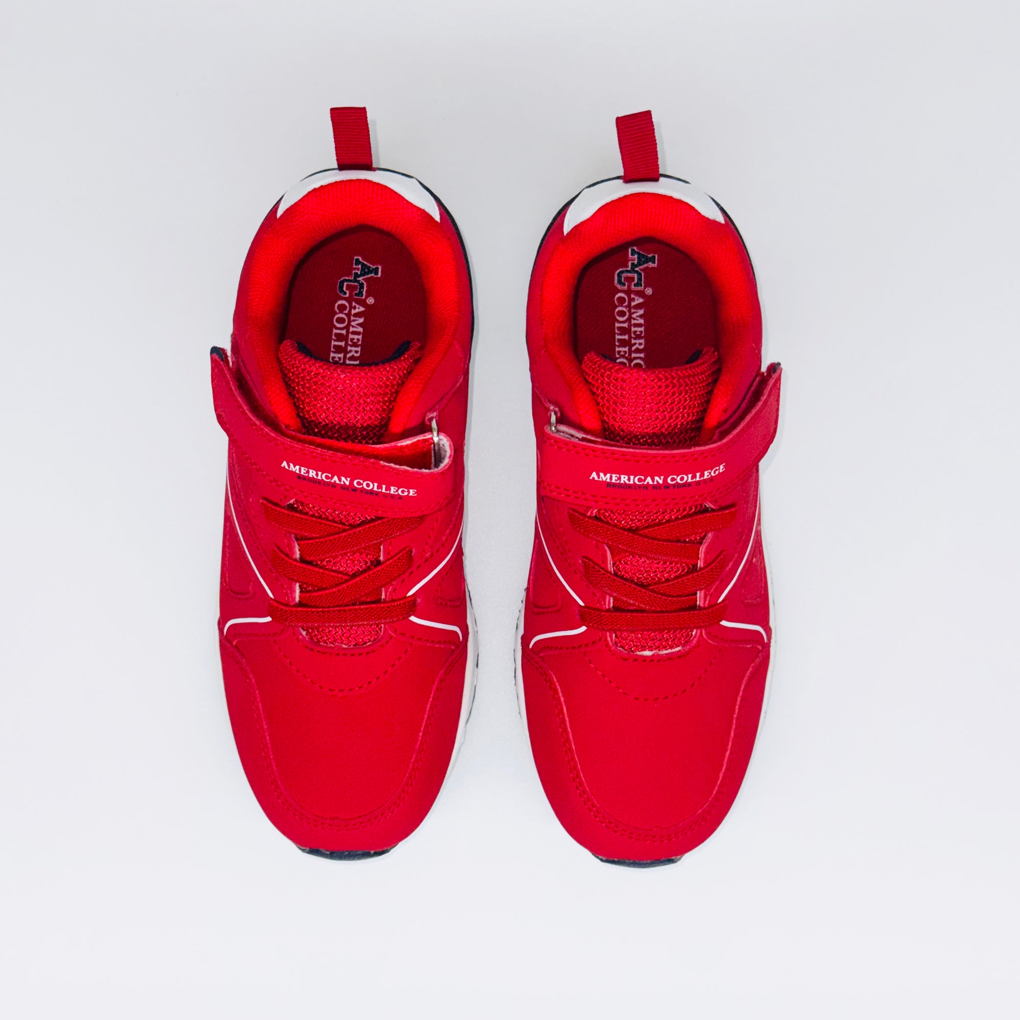 Дитячі кросівки American College Wrangler Kids -Red  червоні з синім акцентом, європейський бренд.