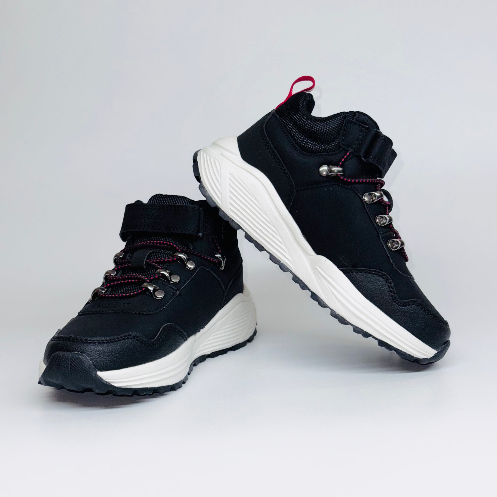 Дитячі кросівки Champion Climb Rx Mid  чорні з червоними шнірівками, європейський бренд.