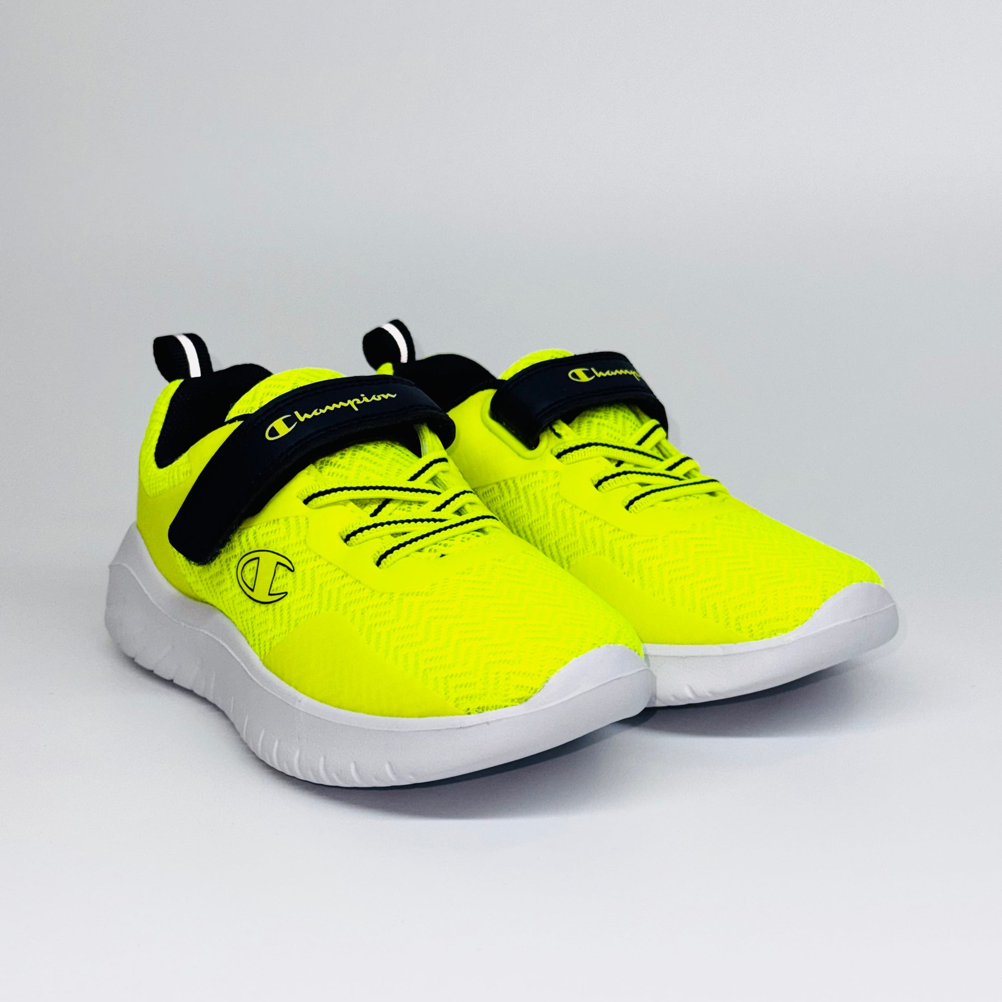 Дитячі кросівки Champion Softy Evolve B Syfnny  неоново-жовтого кольору з чорними вставками, європейський бренд.