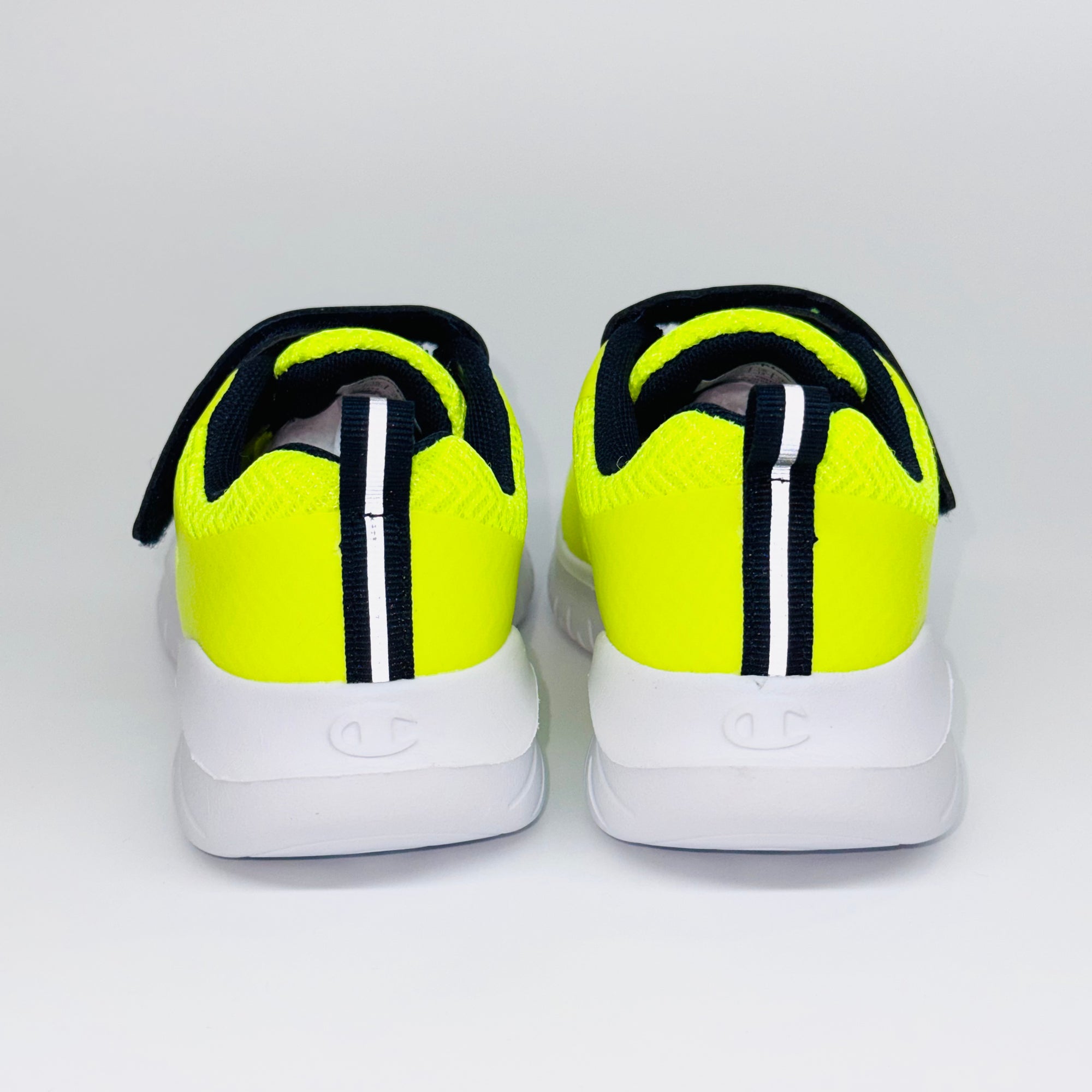 Дитячі кросівки Champion Softy Evolve B Syfnny  неоново-жовтого кольору з чорними вставками, європейський бренд.