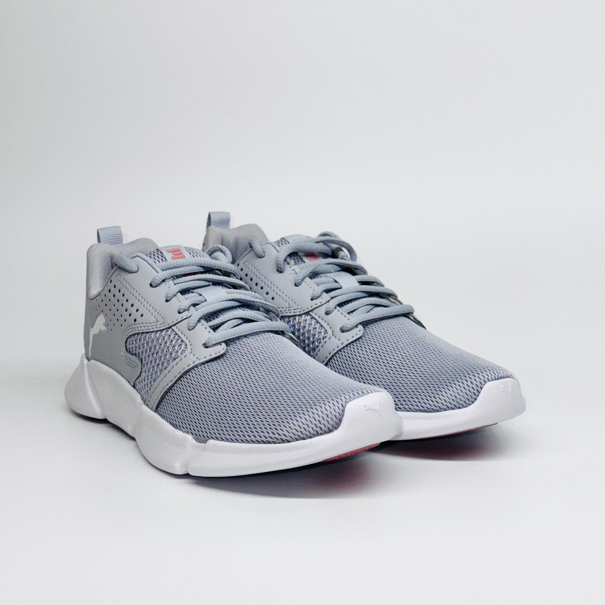 Жіночі спортивні кросівки Puma Interflex Modern сірі, європейський бренд.