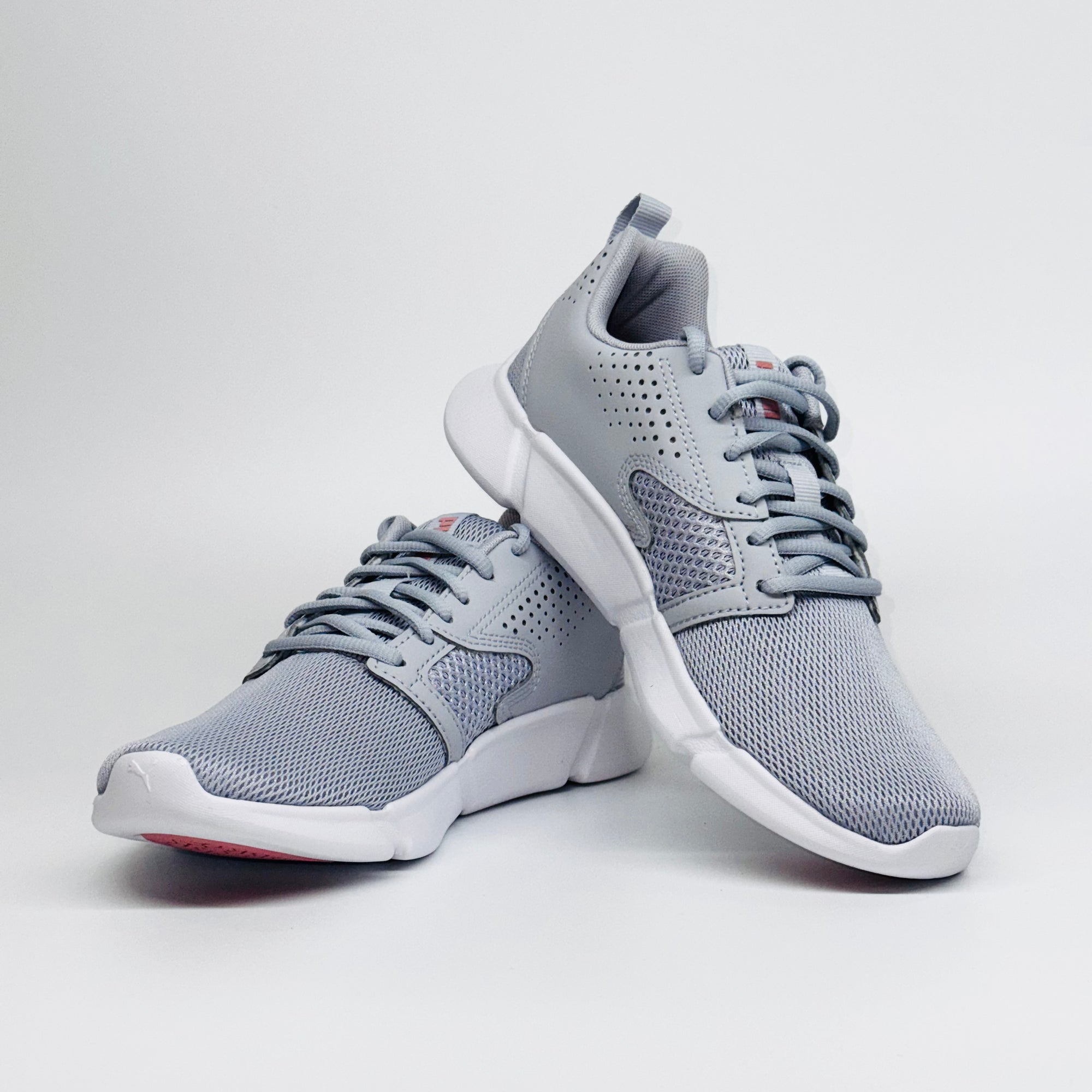 Жіночі спортивні кросівки Puma Interflex Modern сірі, європейський бренд.