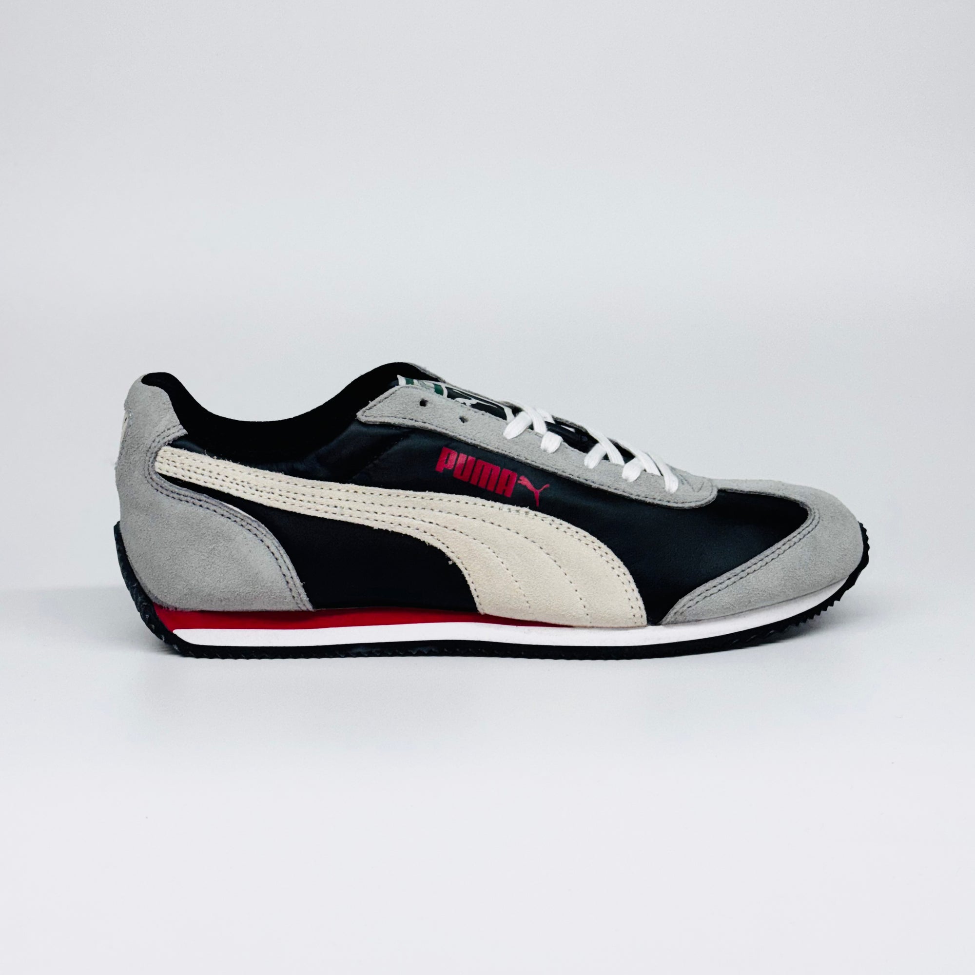 Чоловічі кросівки PUMA RIO SPEED L сірі з чорними та білими елементами і червоними акцентами, європейський бренд.