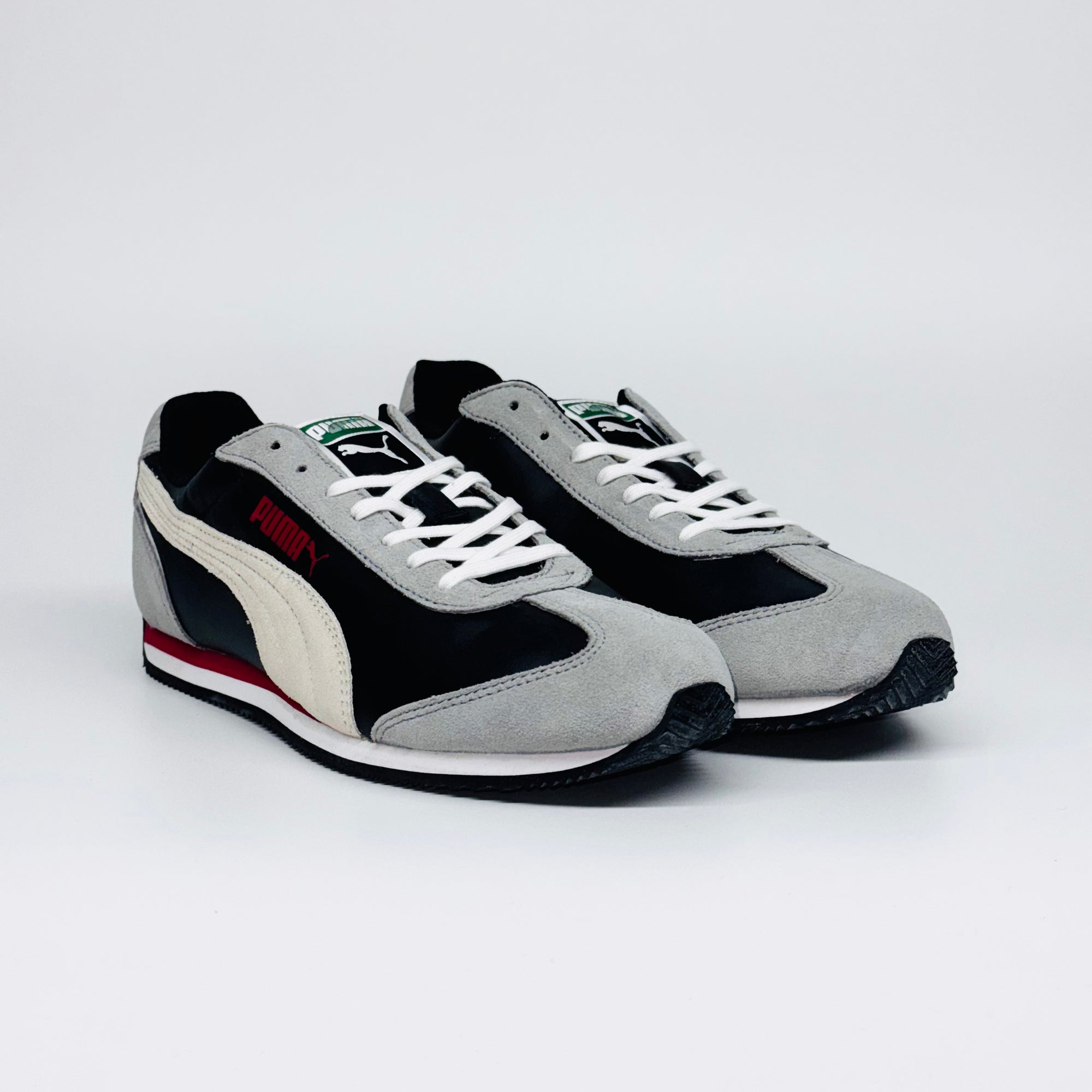 Чоловічі кросівки PUMA RIO SPEED L сірі з чорними та білими елементами і червоними акцентами, європейський бренд.