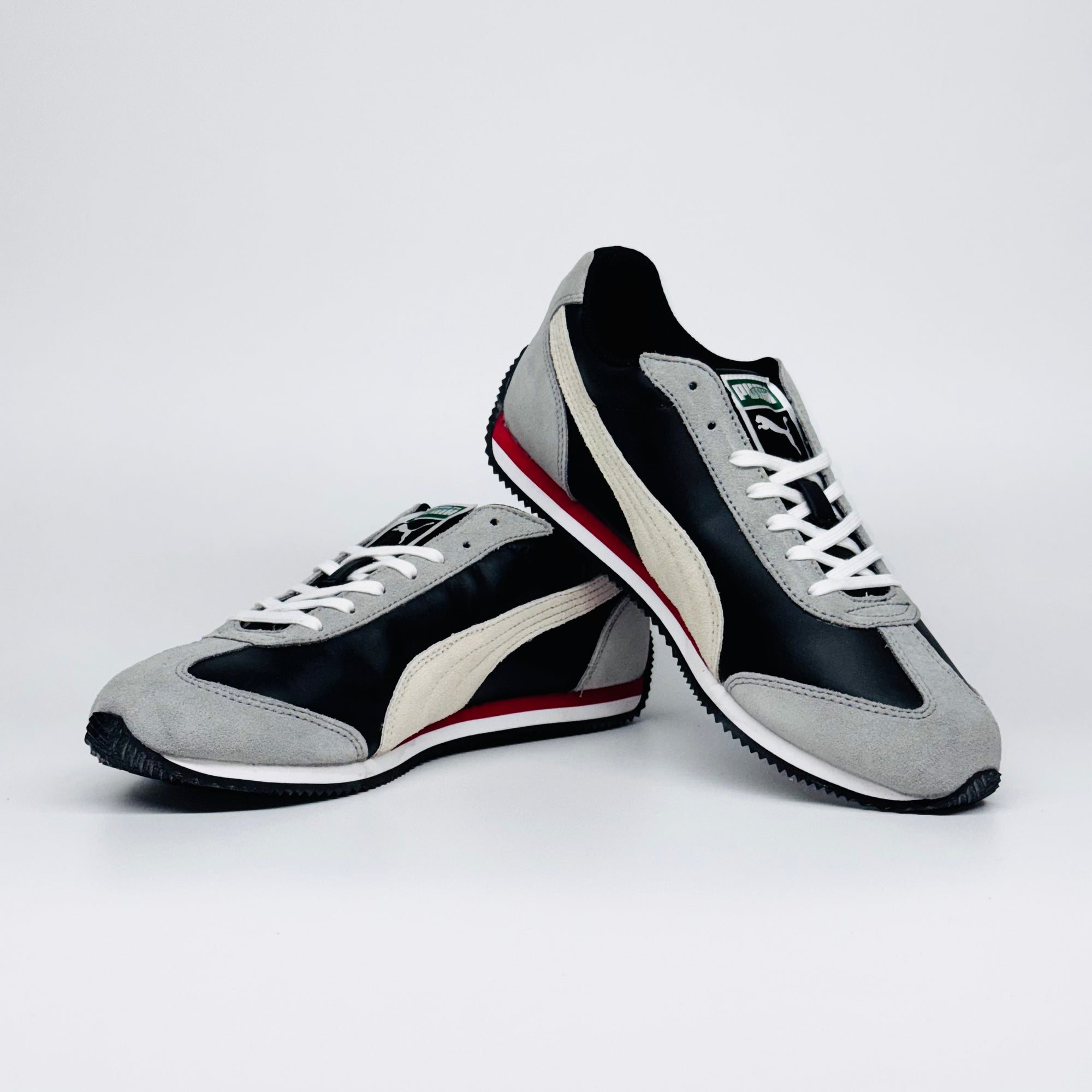 Чоловічі кросівки PUMA RIO SPEED L сірі з чорними та білими елементами і червоними акцентами, європейський бренд.