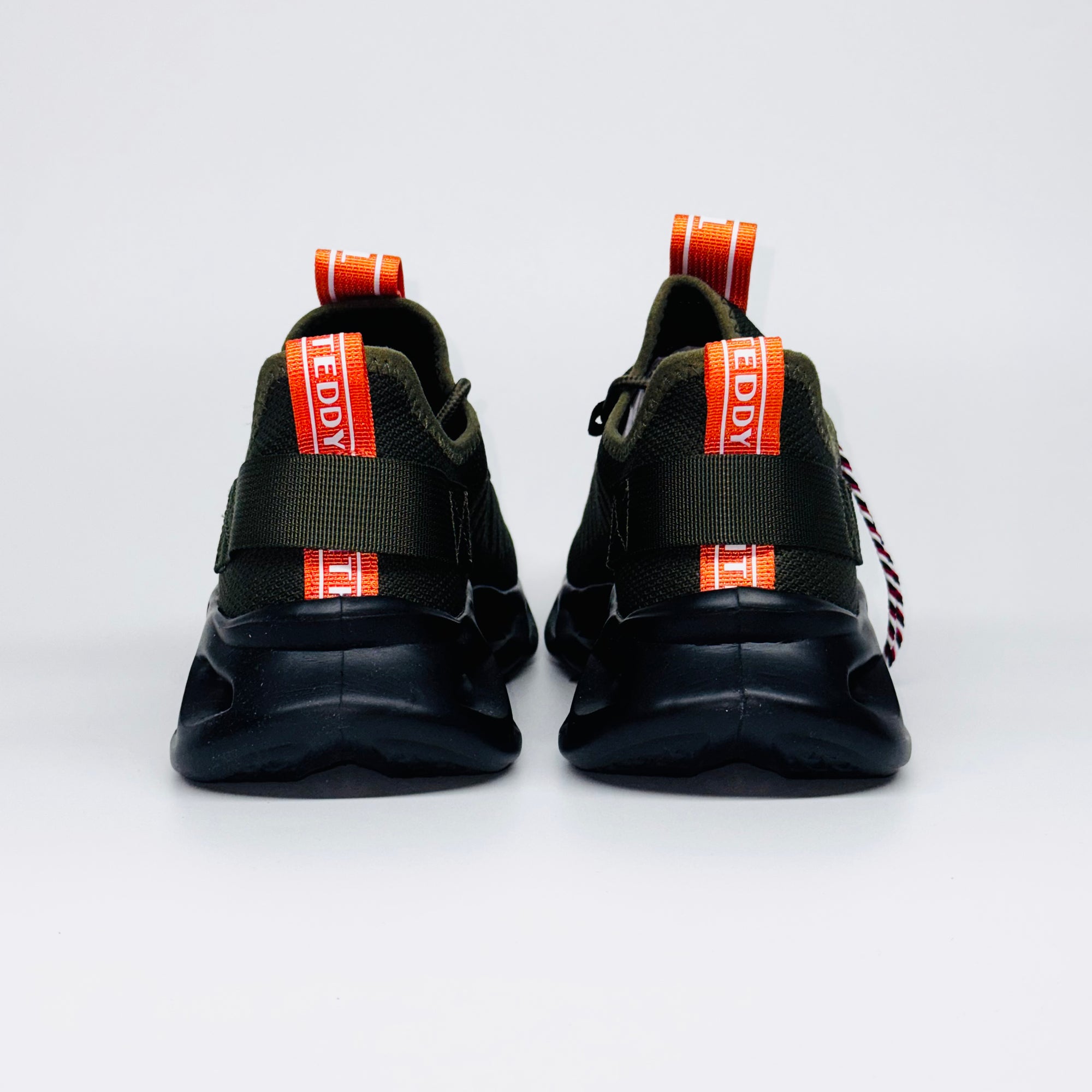 Чоловічі кросівки Teddy Smith Z.Tex.Kaki - хакі кольору з помаранчевими акцентами, європейський бренд.