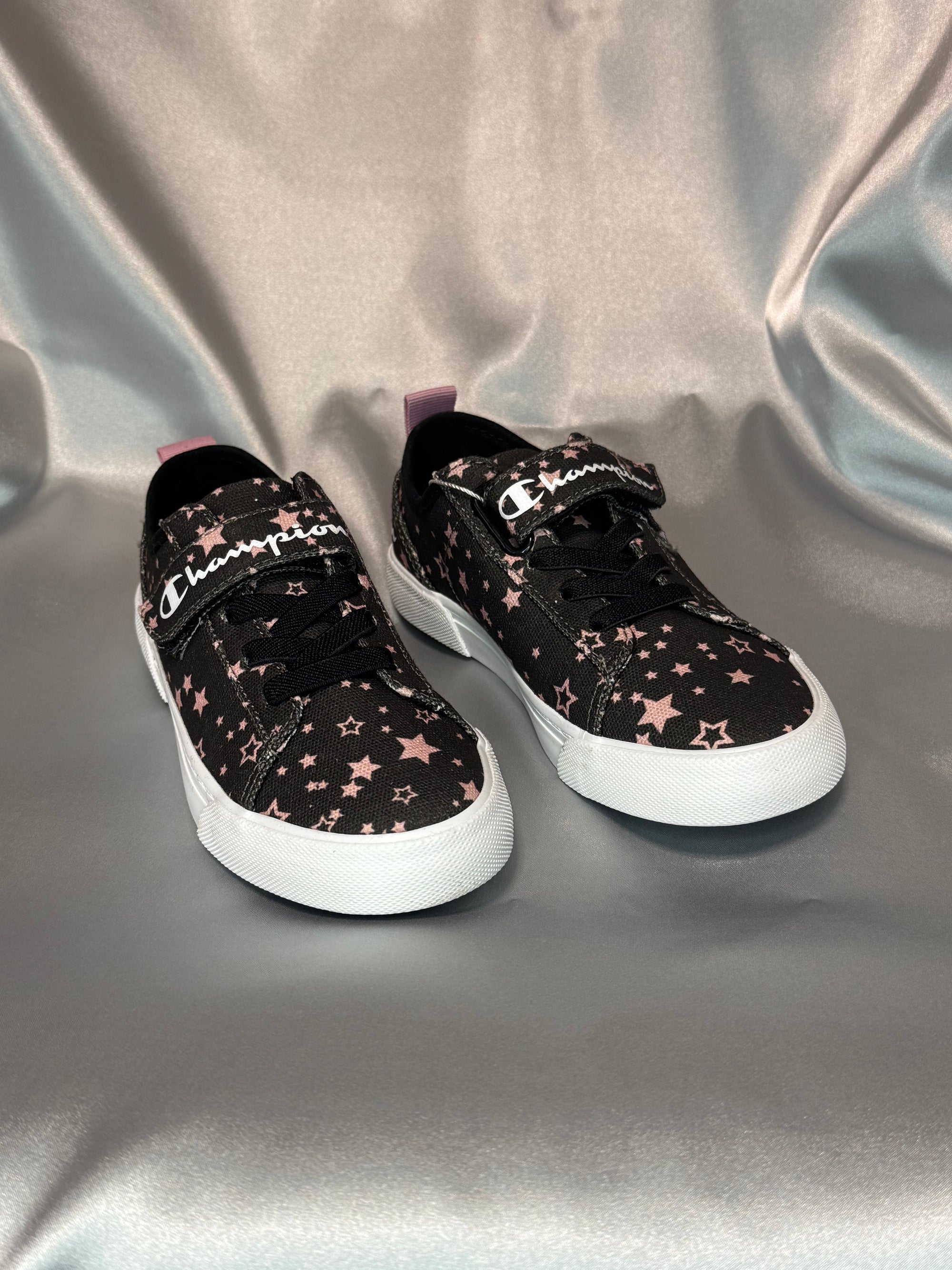 Дитячі кеди Champion Revoli Low G Ps Nbk Print шоколадного кольору з рожевим принтом (зірки), європейський бренд.