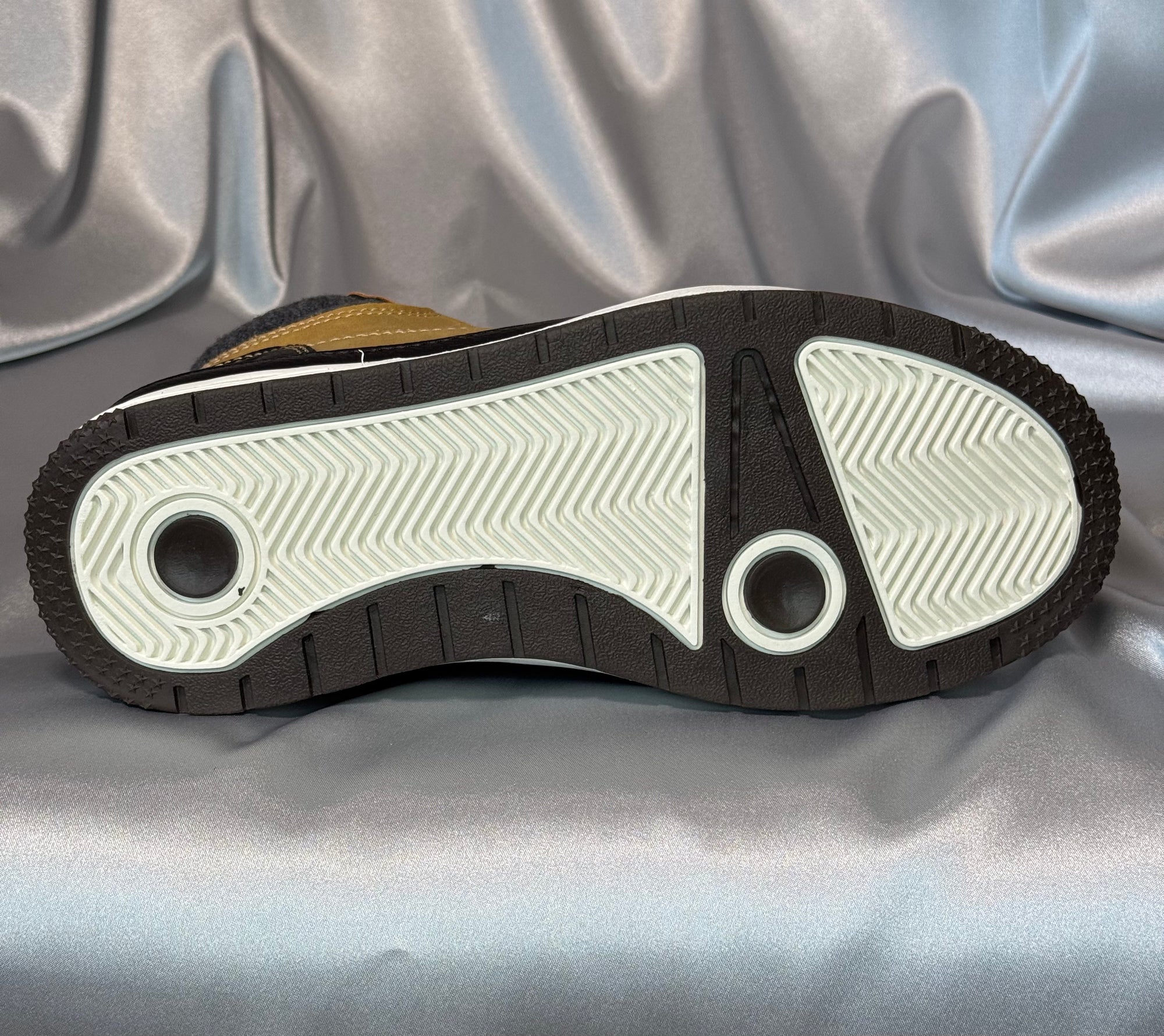 Чоловічі черевики Compagnie Canadienne Rupert Junior Camel Pck12 - коричневі з чорною вставкою, європейський бренд.