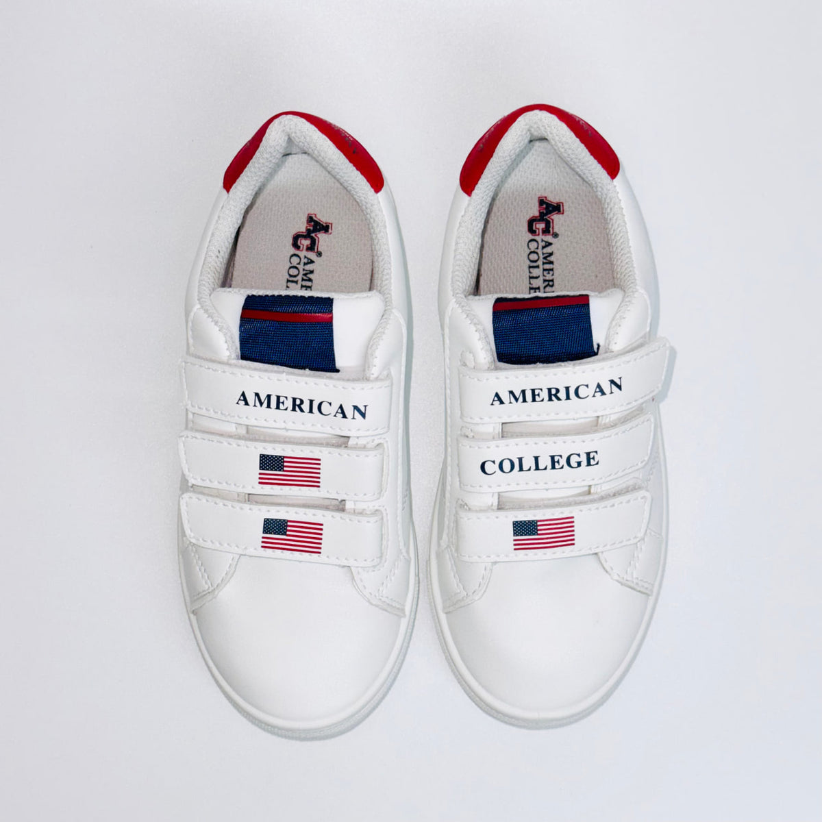 Дитячі кросівки American College Original Kids White, вигляд зверху на застібки-липучки.