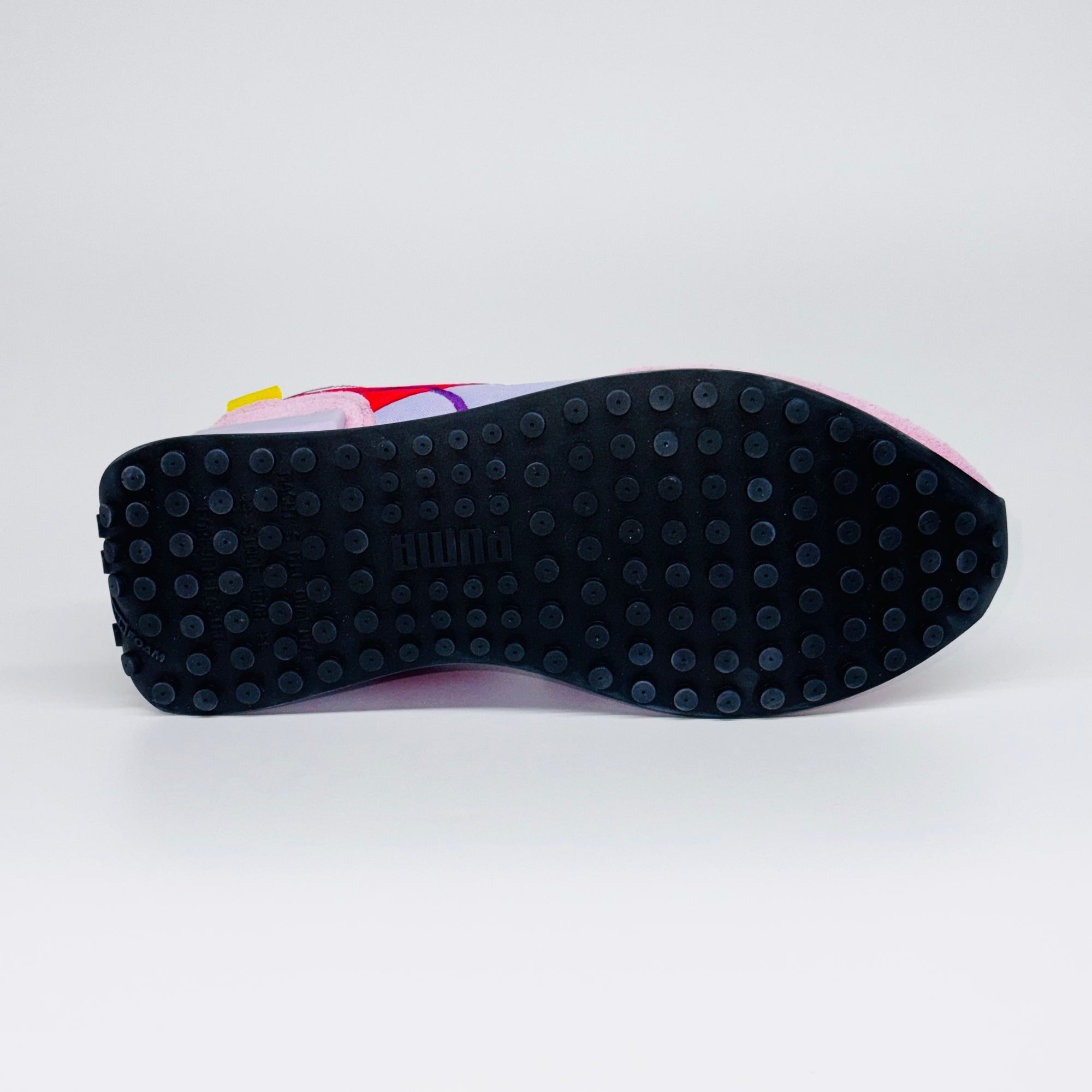 Жіночі кросівки Puma Future Rider Twofold Nr Wns, тонка гумова підошва Federbein з фірмовими круглими шипами.